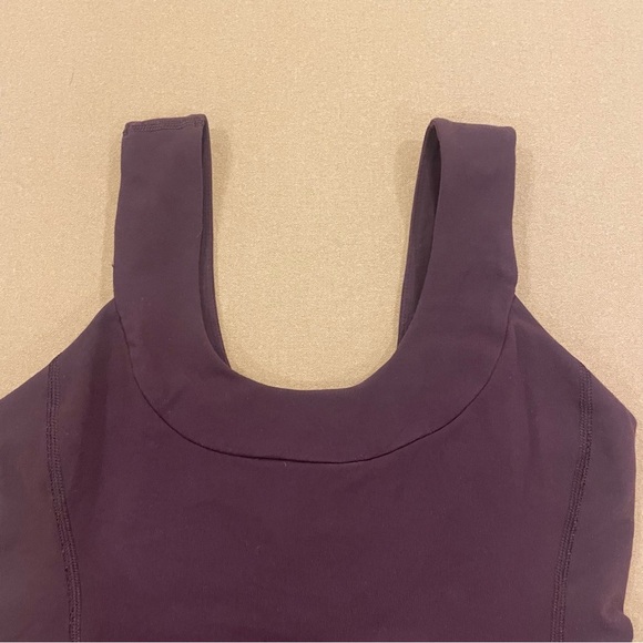 Women’s lululemon Tank Size 6 - Picture 3 of 9